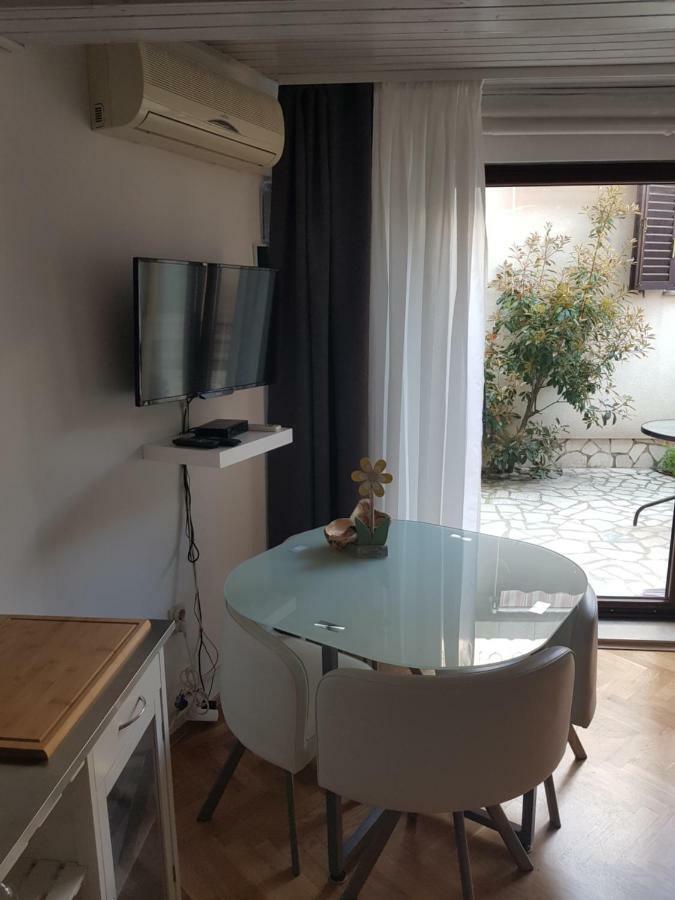 L&M Studio Apartman Apartment Pula Exterior photo