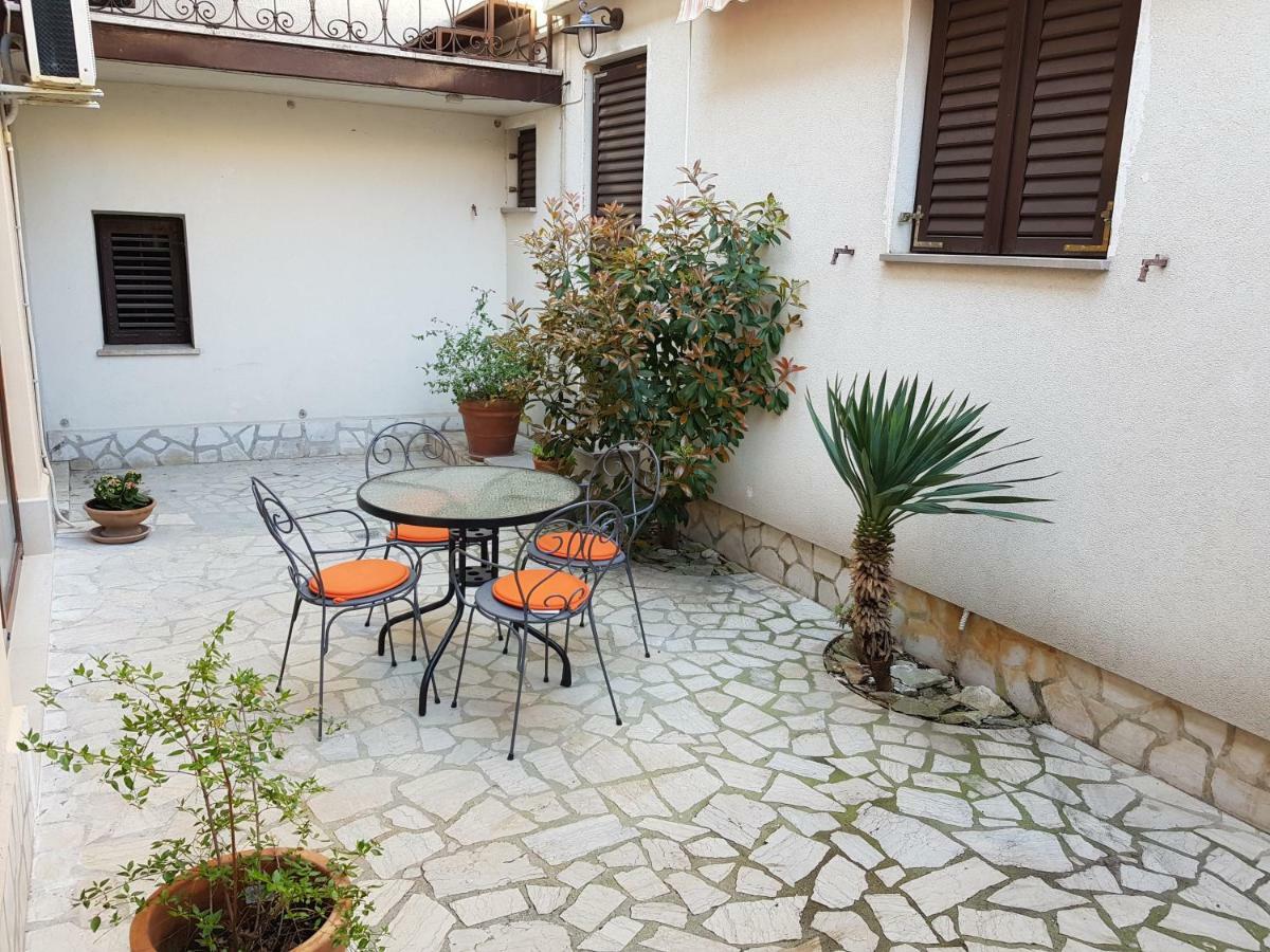L&M Studio Apartman Apartment Pula Exterior photo